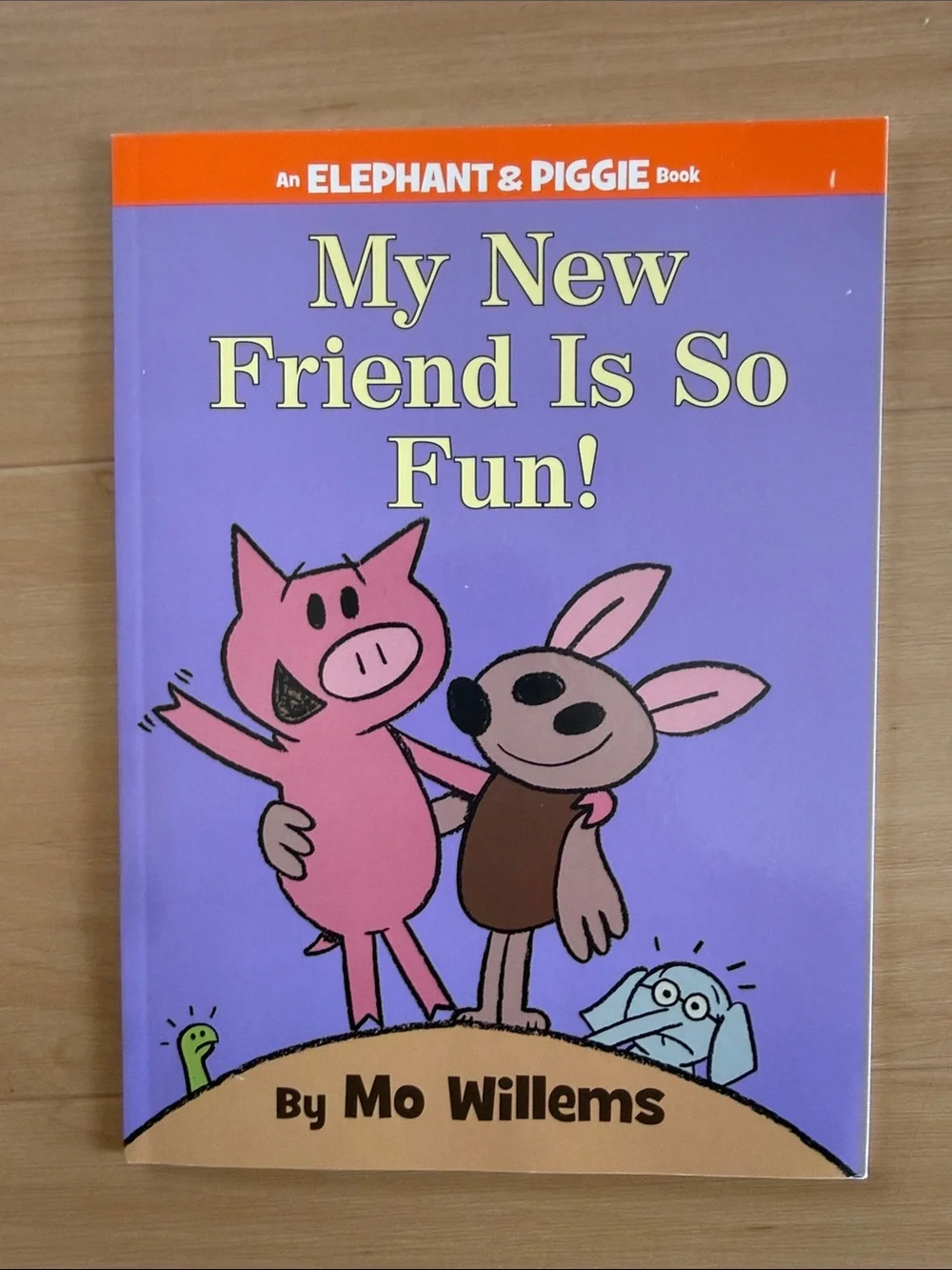 NWT CHILDREN’S STORYBOOKS BUNDLE OF 4 “AN ELEPHANT & A PIGGIE BOOKS” MO WILLEMS